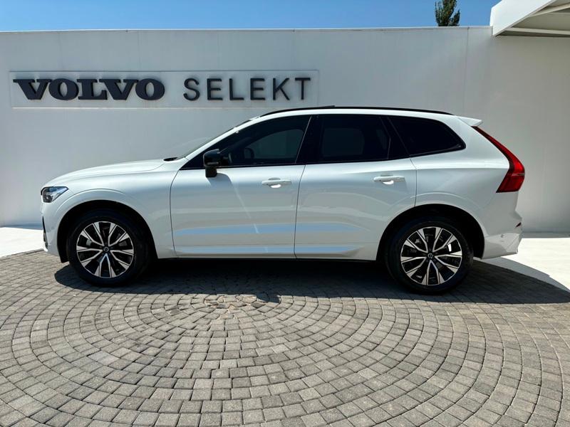 Volvo  XC60, B4 AWD, Plus, Dark