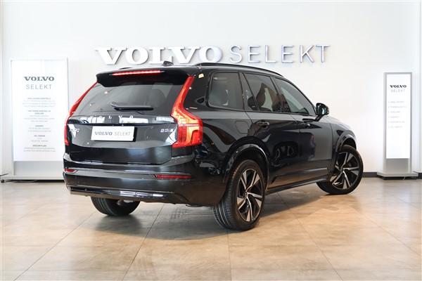 Volvo  Recharge Plug-in Hybrid T8 eAWD R-Design